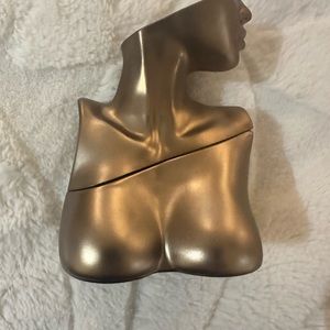 Billy Eilish perfume